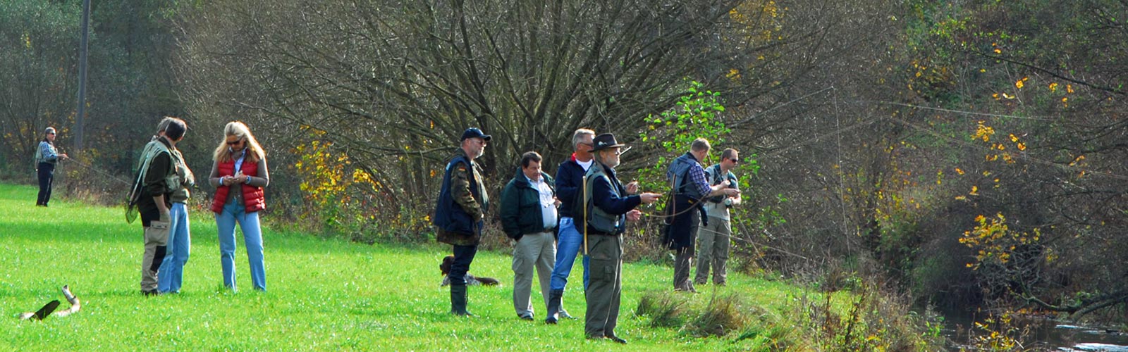 fliegenfischerkurs-am-wasse